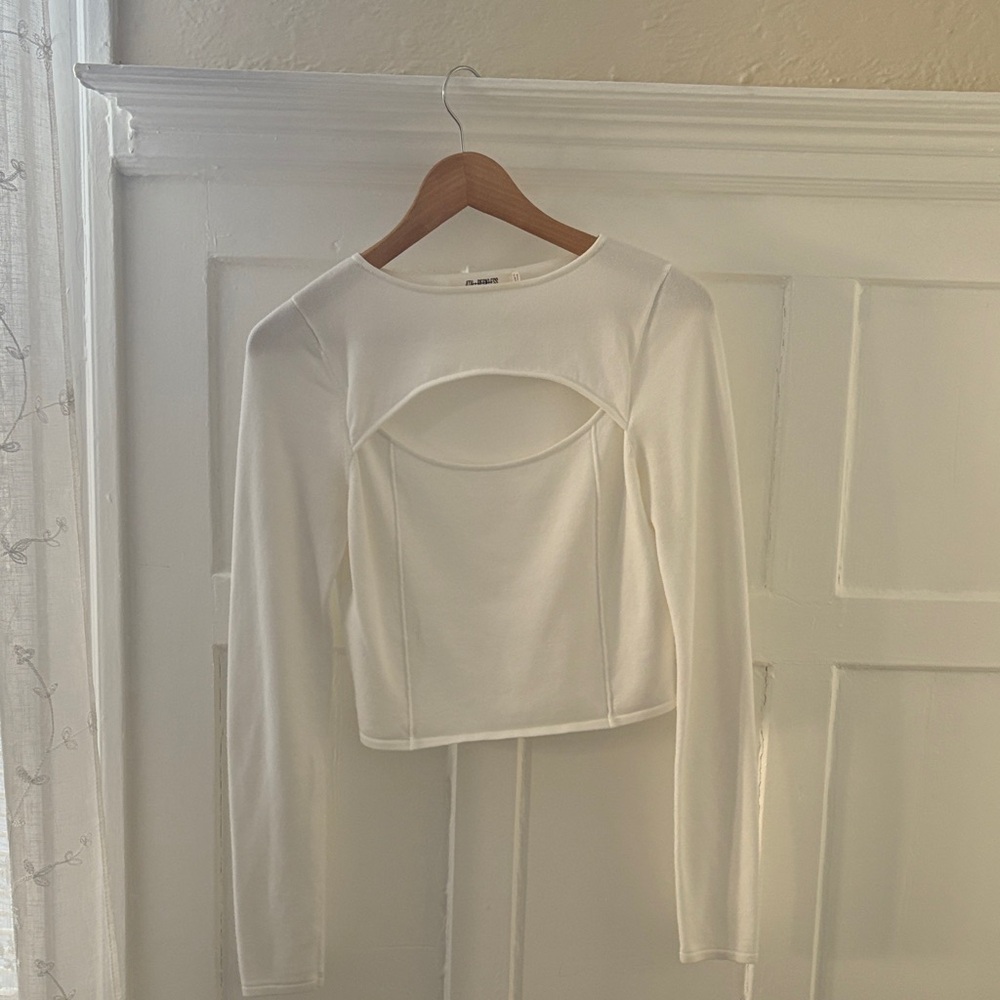 Chic White Long Sleeve Blouse
